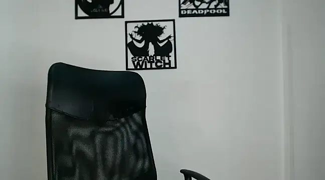 kaiine190 online show from December 13, 2024, 11:34 am