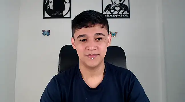 kaiine190 online show from February 2, 2025, 1:52 pm