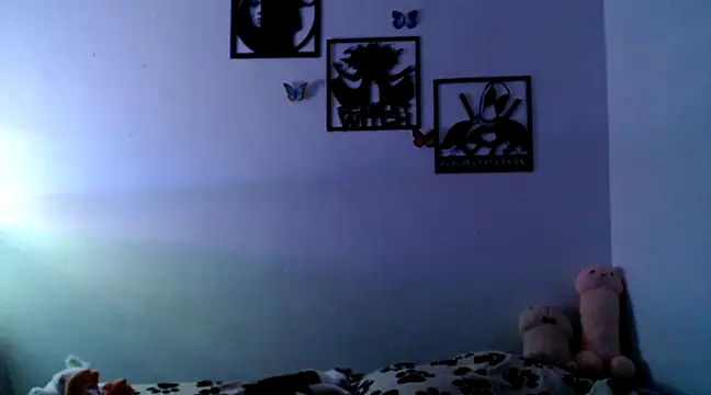 kaiine190 online show from February 21, 2025, 11:33 am