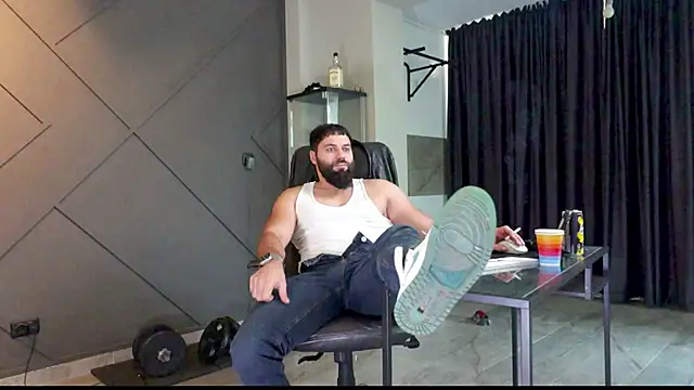 mattmasterss online show from January 6, 2025, 7:20 am