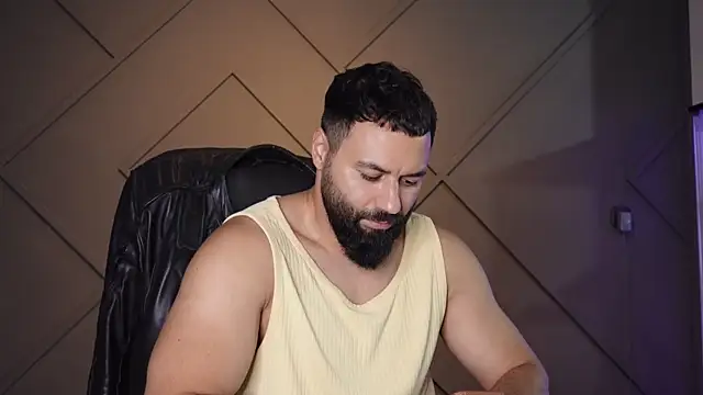 mattmasterss online show from June 3, 2026, 8:03 pm