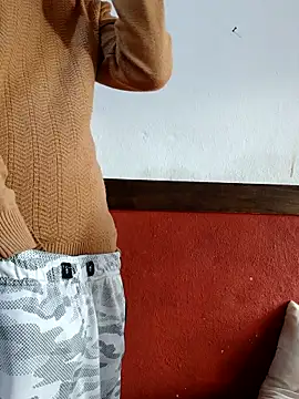 Bonnie Clydeee online show from November 19, 2025, 11:21 am