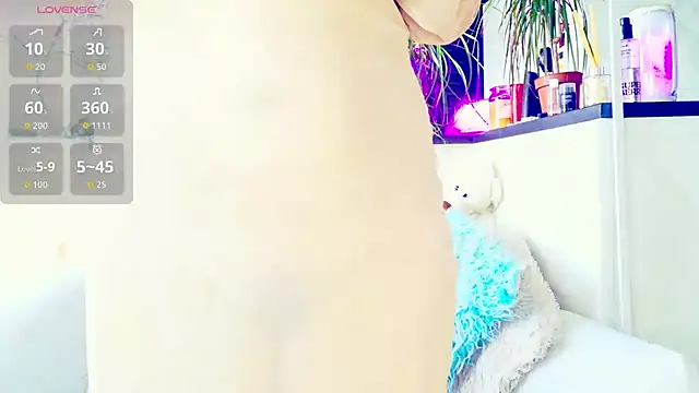  JuliaSpace  online show from November 15, 2025, 12:34 pm