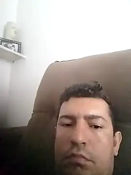 Jospauzudo  online show from March 5, 2025, 2:34 pm