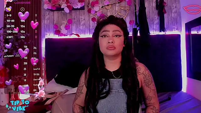 Neko Misaki online show from November 27, 2025, 11:56 am