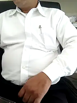 Hot-man39 online show from December 21, 2024, 5:25 am