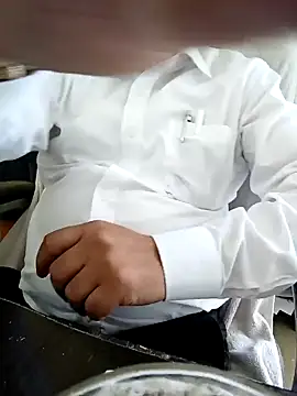 Hot-man39 online show from January 21, 2025, 8:52 am