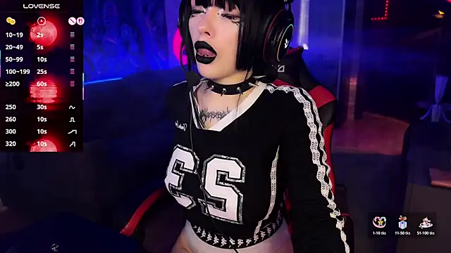 Eva-miller1 online show from October 21, 2025, 10:05 am