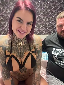 XValerie22 online show from February 1, 2026, 3:05 am