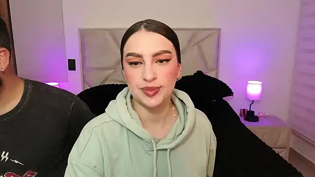 teseo and afroditha  online show from March 15, 2026, 3:12 am