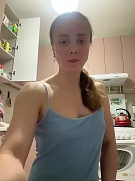 AlisaKissss online show from September 19, 2025, 6:41 pm