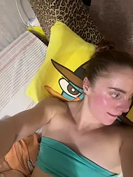 AlisaKissss online show from October 29, 2025, 6:42 pm