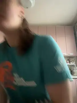 AlisaKissss online show from April 26, 2026, 1:47 am