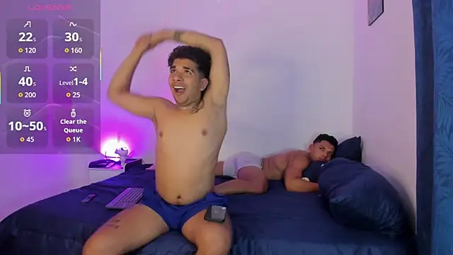 Snapshot of valentino_santoss chatting on March 3, 2026, 6:36 pm valentino santoss online show from March 3, 2026, 6:36 pm