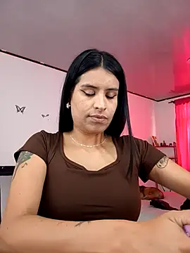 Snapshot of _elektrah chatting on September 23, 2025, 8:34 pm  elektrah online show from September 23, 2025, 8:34 pm