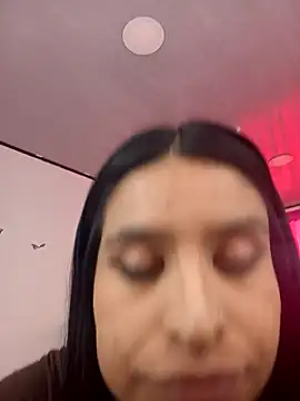 Snapshot of _elektrah chatting on October 5, 2025, 5:11 pm  elektrah online show from October 5, 2025, 5:11 pm