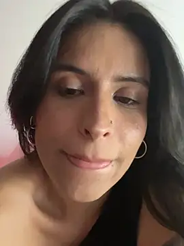 Snapshot of _elektrah chatting on July 9, 2026, 12:48 am elektrah online show from July 9, 2026, 12:48 am