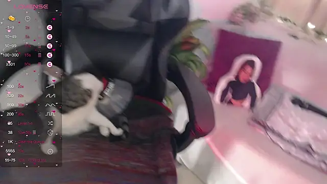 mily thomson b  online show from October 11, 2025, 10:08 pm