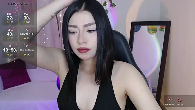 Snapshot of mily_thomson_b_ chatting on May 21, 2026, 12:17 am mily thomson b online show from May 21, 2026, 12:17 am