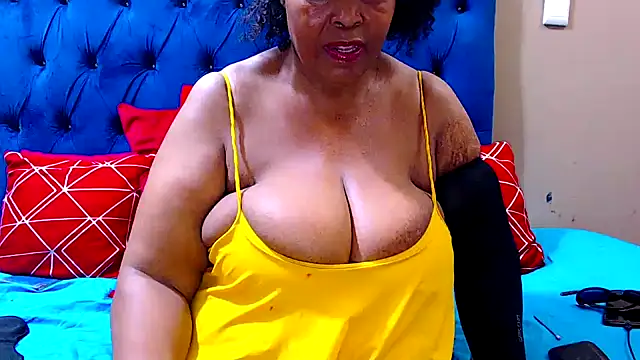 ebonycandy10 online show from March 14, 2025, 4:54 am
