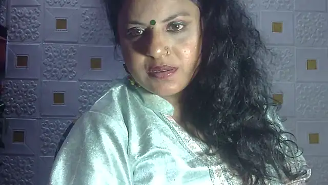 Sexy komolika online show from January 26, 2025, 6:37 pm