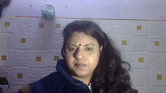 Sexy komolika online show from February 11, 2025, 3:51 pm