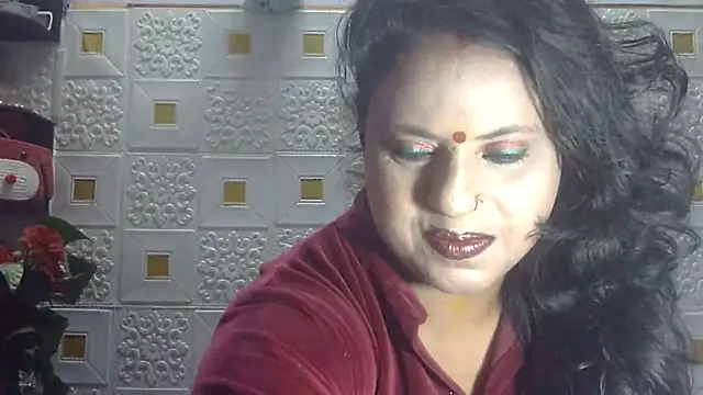 Sexy komolika online show from March 11, 2025, 4:40 pm