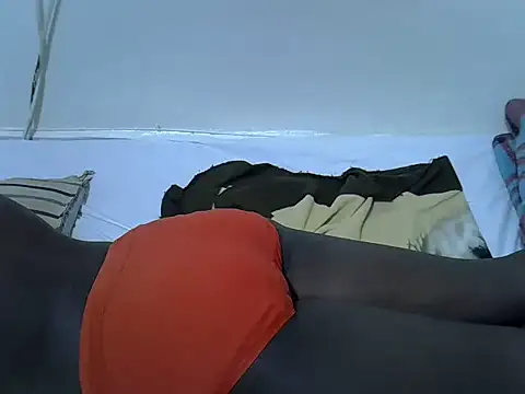 springly love online show from October 15, 2025, 7:41 am