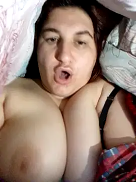 Snapshot of BlackVBarbie chatting on February 15, 2025, 3:50 pm BlackVBarbie online show from February 15, 2025, 3:50 pm