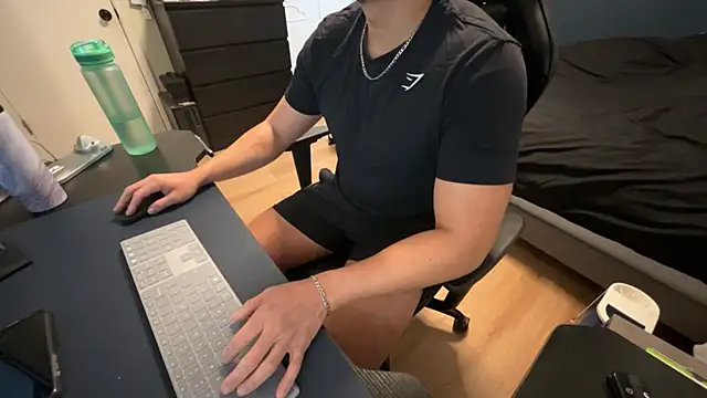 charlie s2534 online show from February 12, 2026, 5:19 pm