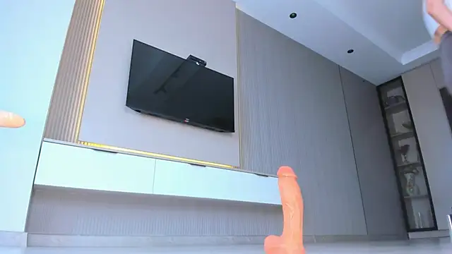 Snapshot of Cherrypie_001 chatting on November 29, 2025, 6:16 am Cherrypie 001 online show from November 29, 2025, 6:16 am