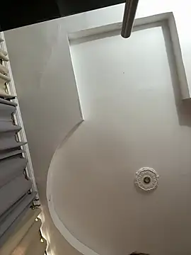 Snapshot of emiss_ chatting on March 2, 2025, 2:10 pm emiss online show from March 2, 2025, 2:10 pm