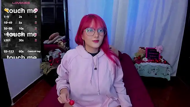 Dafne Moon online show from January 14, 2026, 5:24 am