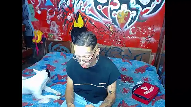 deivid estrada online show from March 8, 2025, 10:34 pm