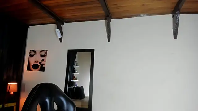 EmiliWilliams online show from November 20, 2025, 11:26 pm