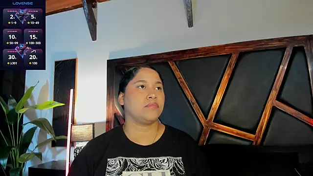 Snapshot of EmiliWilliams chatting on June 7, 2026, 8:34 pm EmiliWilliams online show from June 7, 2026, 8:34 pm