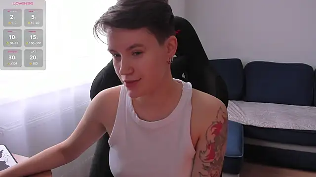 JessieFlower online show from November 8, 2025, 9:09 am