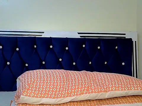 Snapshot of Goddess_nanaya chatting on November 11, 2025, 5:02 pm Goddess nanaya online show from November 11, 2025, 5:02 pm