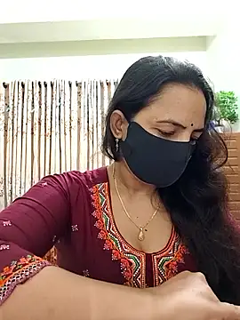 Payel-Sen online show from November 2, 2025, 6:43 pm