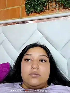 Snapshot of Kym_Owens chatting on December 5, 2024, 3:39 pm Kym Owens online show from December 5, 2024, 3:39 pm