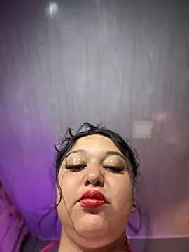 Snapshot of Kym_Owens chatting on October 7, 2025, 12:19 am Kym Owens online show from October 7, 2025, 12:19 am