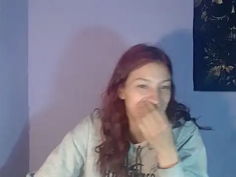 Snapshot of Emma-Wilson chatting on July 8, 2026, 6:45 pm Emma-Wilson online show from July 8, 2026, 6:45 pm