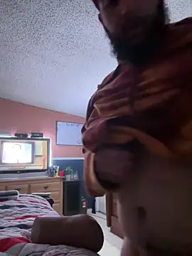 bigdickgio6923 online show from January 8, 2025, 4:23 am