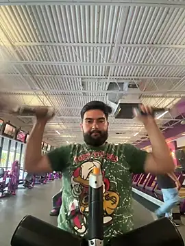 bigdickgio6923 online show from March 1, 2026, 10:56 pm