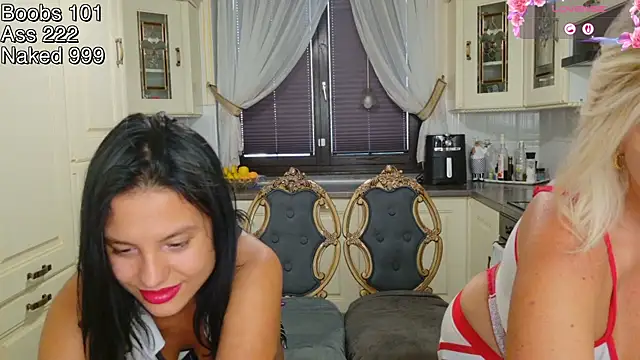 Snapshot of TUNDEROSE1 chatting on July 18, 2026, 4:00 pm TUNDEROSE1 online show from July 18, 2026, 4:00 pm