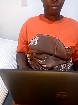 Snapshot of MISS_LOVE091 chatting on February 17, 2025, 5:04 am MISS LOVE091 online show from February 17, 2025, 5:04 am