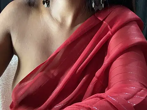 Snapshot of Sexy_trisha__7 chatting on March 9, 2025, 8:31 pm Sexy trisha 7 online show from March 9, 2025, 8:31 pm