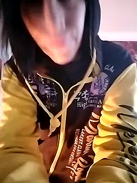 freyamoret online show from February 14, 2025, 7:17 am