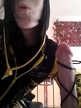 freyamoret online show from February 14, 2025, 2:33 pm