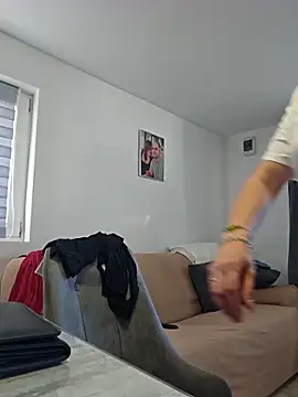 Snapshot of KristenVega chatting on October 28, 2025, 1:58 pm KristenVega online show from October 28, 2025, 1:58 pm